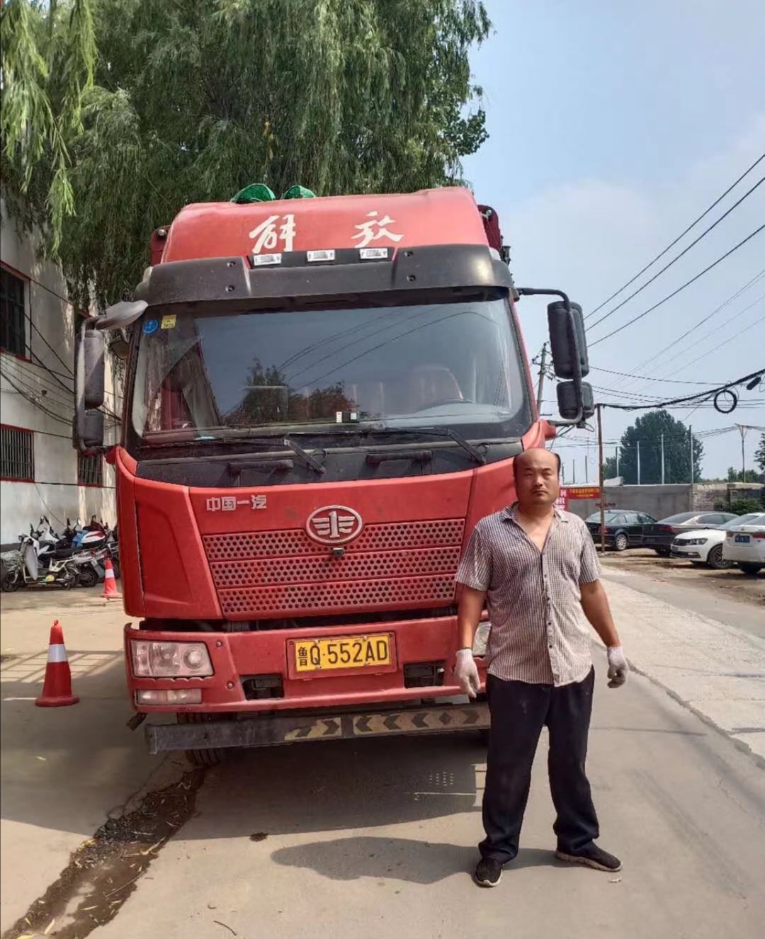 山東客戶訂購多功能衛(wèi)生紙復卷機已發(fā)貨