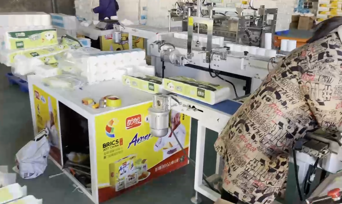 開一個小型衛(wèi)生紙加工廠需要多大面積的廠房和哪些設備？